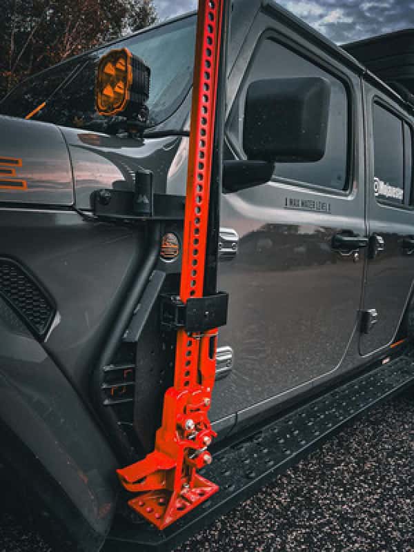 Go Rhino — Go Rhino 18-24 Jeep Wrangler JL/JLU/JT Front Fender Jack Mount for Hi-Lift Jack - Tex. Blk
Jack Mount-Exterior - view 3