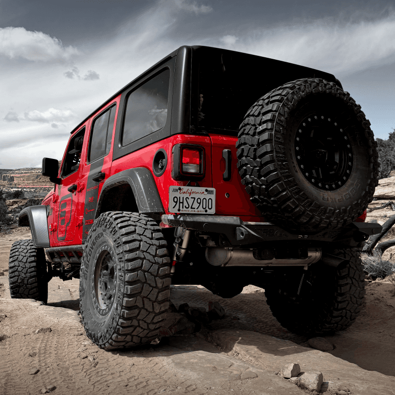 Progressive — Progressive 07-18 Wrangler (JK) STR 47 Series 2.0 Remote Res Rear Shocks (Pair) - 3.5-5.0in
Shock Pair - view 4
