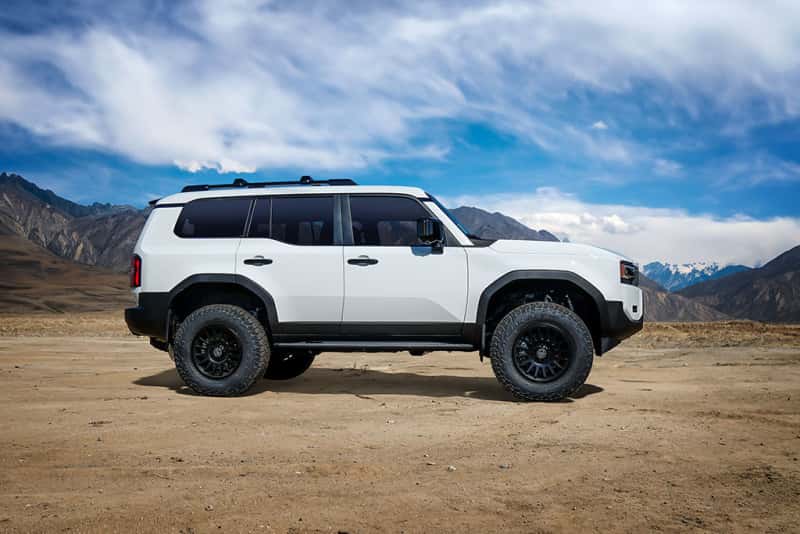 ICON — ICON 2024+ Toyota Land Cruiser 250 Series/Lexus GX550 Rear 2in Lift Dual Rate Coil Spring Kit
COIL SPRING KIT - view 3