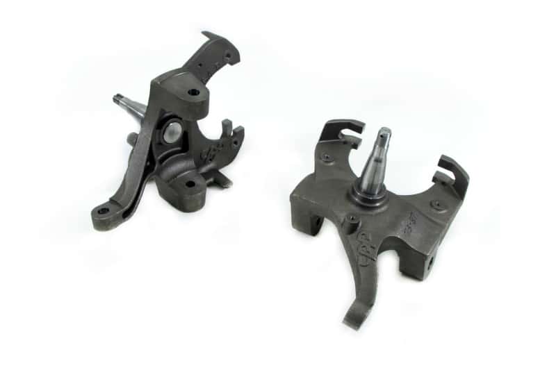 UMI Performance — UMI Performance 73-87 GM C10 Lowering Spindle 2.5in drop
Drop Spindles - view 1