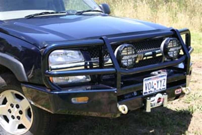 ARB — ARB Combar Chev Silverado 15/25/3500 03-06
Combination Bumper - view 1