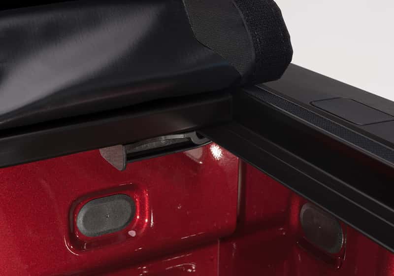 Truxedo — Truxedo 2020 Jeep Gladiator 5ft Pro X15 Bed Cover - view 12