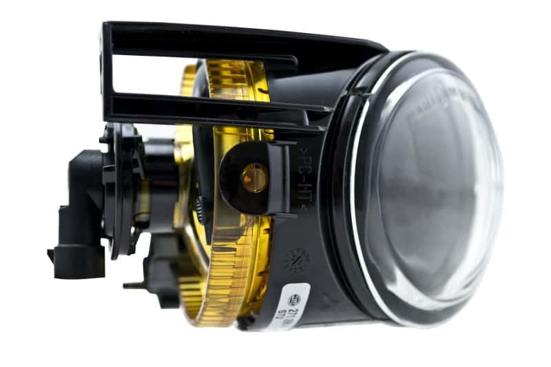 Hella — Hella 2006-2010 Volkswagen Passat Fog Light Assembly Right
Fog Lamp Assy RH - view 15