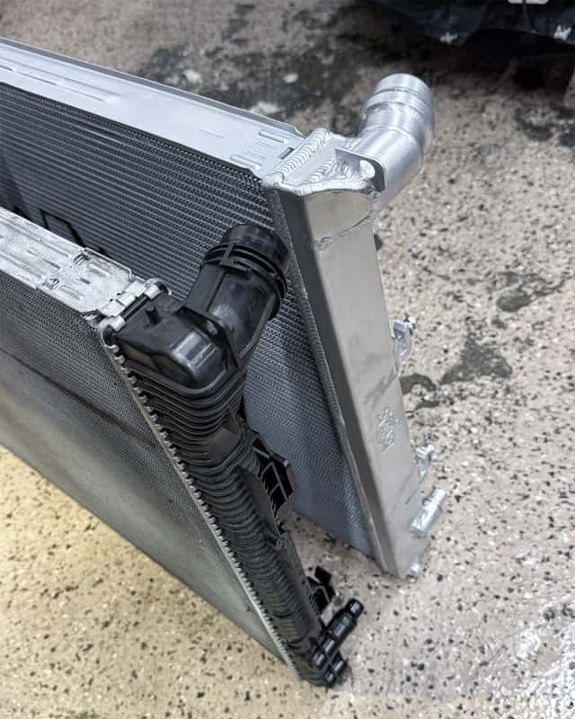CSF — CSF BMW F-Chassis Gen 1 B58 High Performance All-Aluminum Radiator
CSF Radiator - view 4