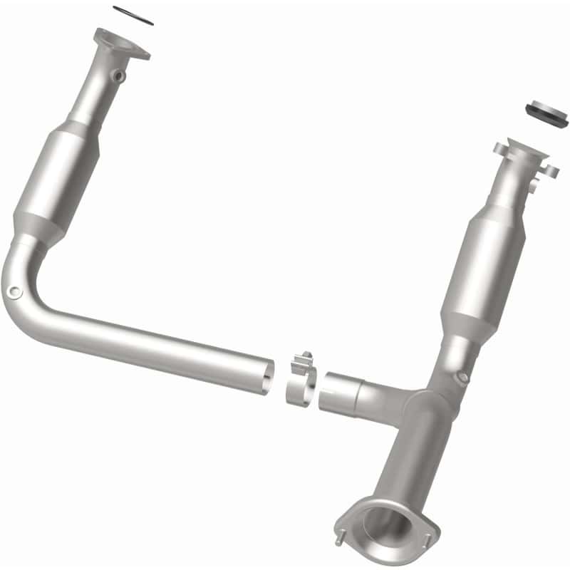 Magnaflow — Magnaflow 07-08 Chevrolet Tahoe 5.3L Direct Fit Converter
California - view 4