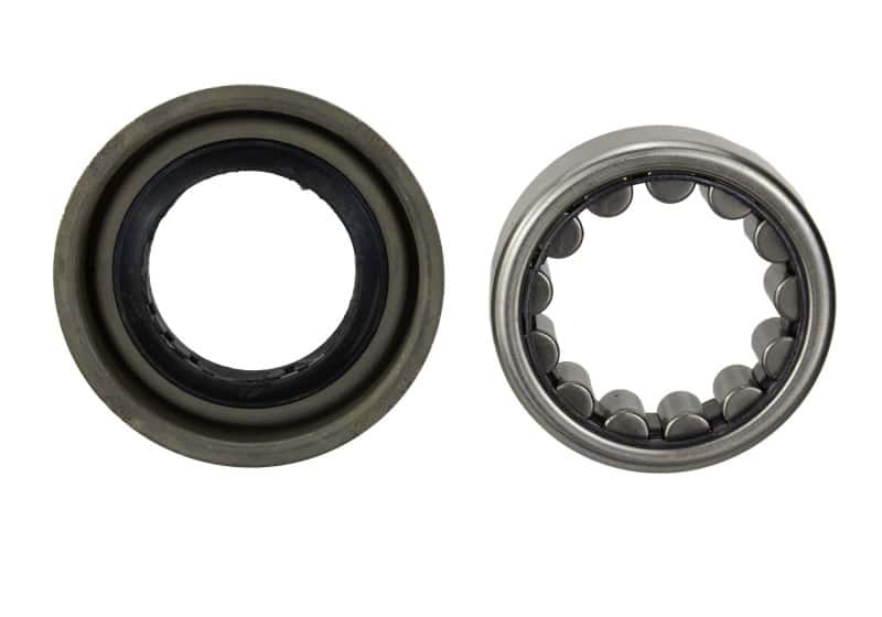 Ford Racing — Ford Racing 8.8in Axle Bearing and Seal Kit
AxleShaftBrngKt - view 5