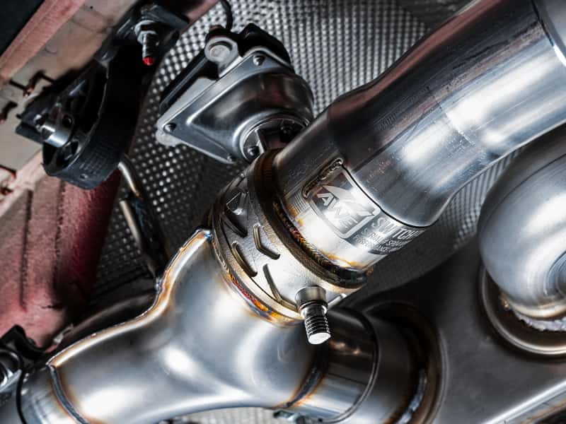 AWE Tuning — AWE Tuning BMW F8X M3/M4 SwitchPath Catback Exhaust - Diamond Black Tips
SwitchPath™ Exhaust - view 9