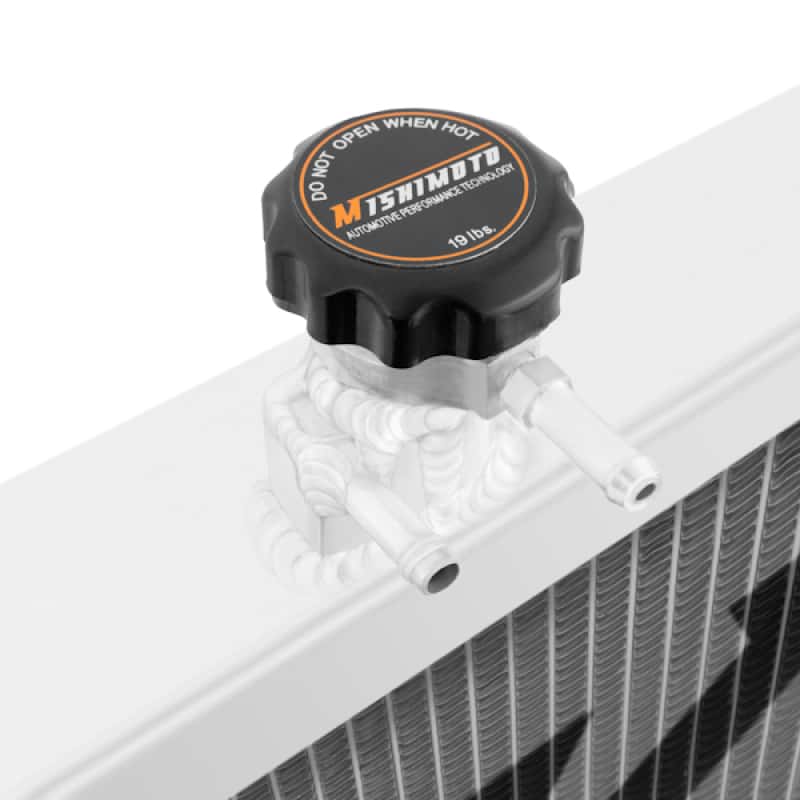 Mishimoto — Mishimoto 10-11 Chevrolet Camaro SS V8 Aluminum Radiator - view 7