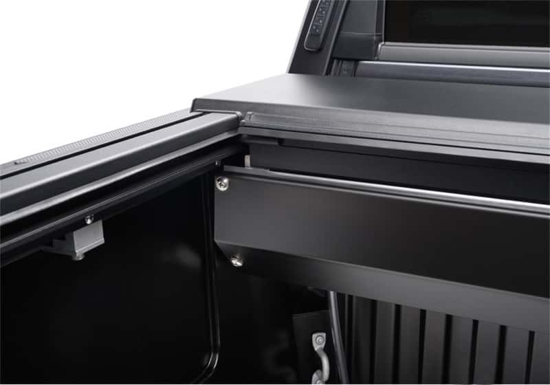 Roll-N-Lock — Roll-N-Lock 2022 Toyota Tundra (66.7in. Bed Length) A-Series XT Retractable Tonneau Cover - view 23