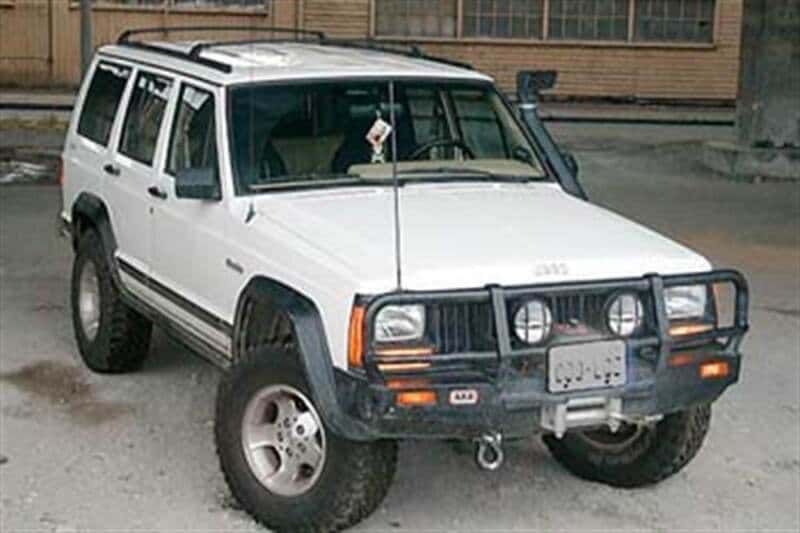 ARB — ARB Bumper/Fitting Kit Bundle 3450010
Winch Bumper - view 2