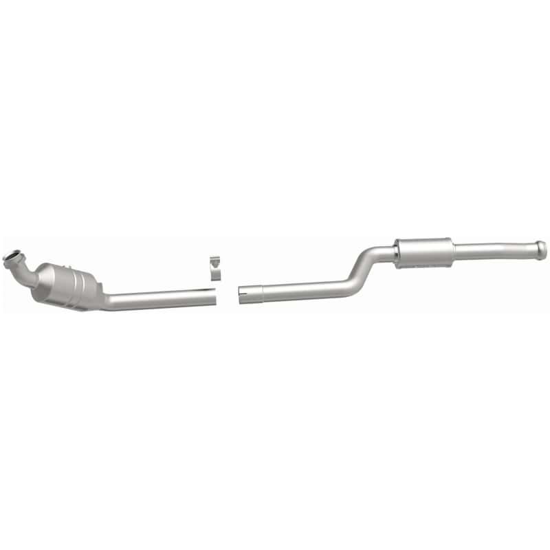 Magnaflow — Magnaflow 08-10 Mercedes-Benz C300 3.0L Direct Fit Converter
California - view 4