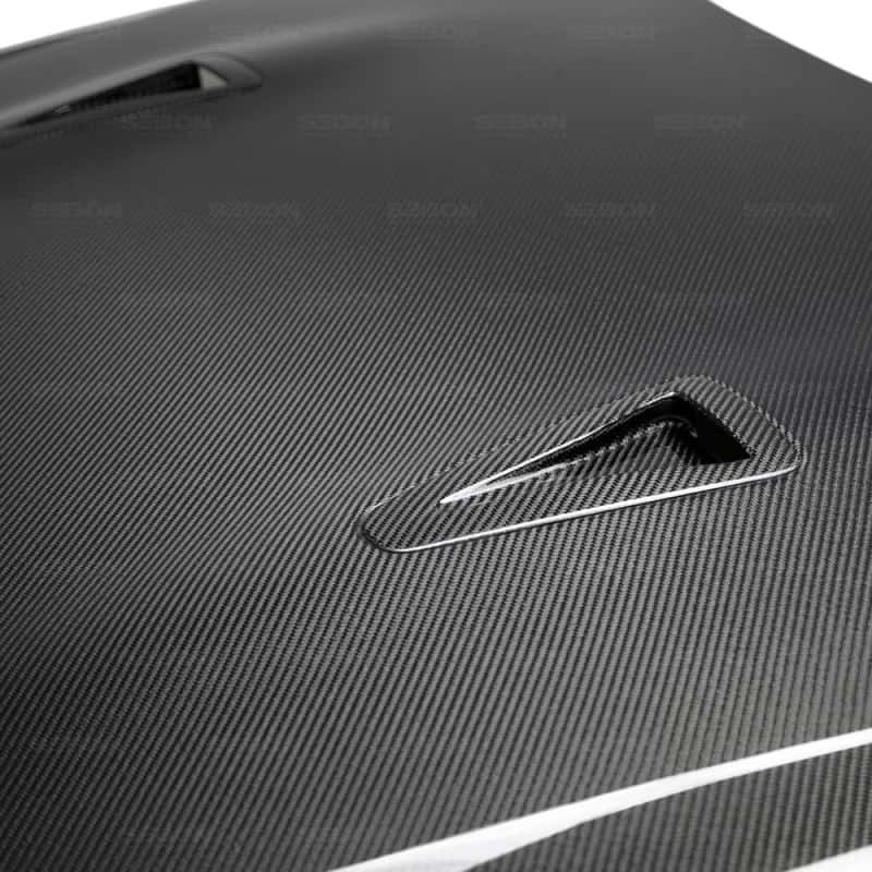 Seibon — Seibon 09-10 Nissan GTR R35 OEM Carbon Fiber Hood - view 3