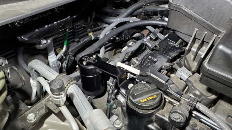 J&L — J&L 17-24 Honda CRV 1.5L Turbo Passenger Side Oil Separator 3.0 - Black Anodized
Oil Separator - view 2