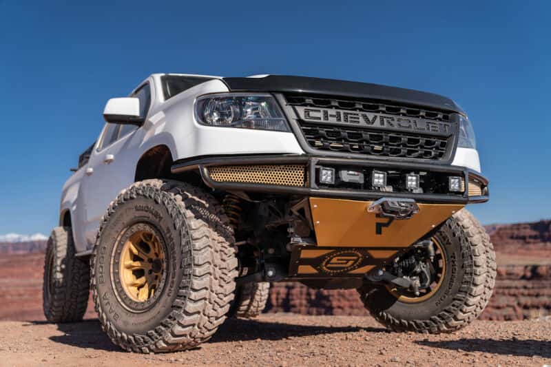 N-Fab — N-Fab M-RDS Front Bumper 15-17 Chevy Colorado - Tex. Black w/Silver Skid Plate
MRDS FB 15-22 Col TX - view 4