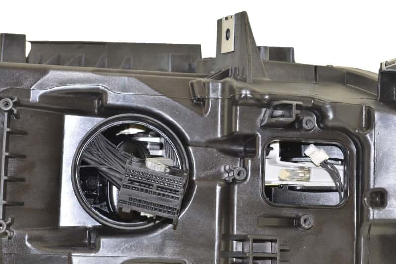 Hella — Hella 15 Bmw 3Ser - Headlamp Lh Led Afs - view 17
