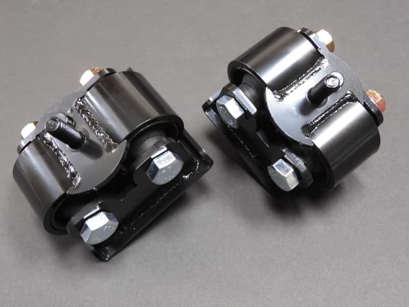 Cusco — Cusco Nissan 240SX/Silvia (S13/S14/S15) OEM Shape (HD Rubber) Engine Mount Set (2 pcs)
Cusco Motor Mounts S13-S14-S15 240SX - view 2