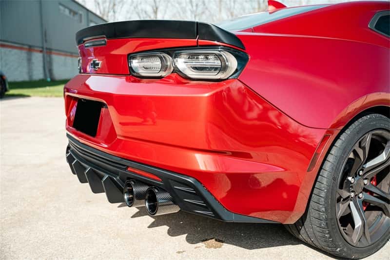 CORSA Performance — Corsa 2016-2024 Chevrolet Camaro SS / ZL1 Valved Axle-Back Exhaust w/ Black Carbon Fiber Quad Tips
Exhaust - view 2