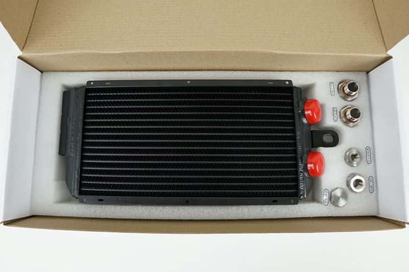 CSF — CSF 65-89 Porsche 911 / 930 OEM+ High-Performance Oil Cooler
CSF Oil Cooler - view 5
