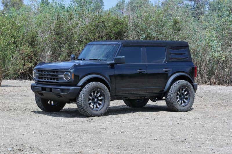 Fabtech — Fabtech 2021+ Ford Bronco 4WD 1.5in Leveling System
SuspFrontLvlKt - view 3