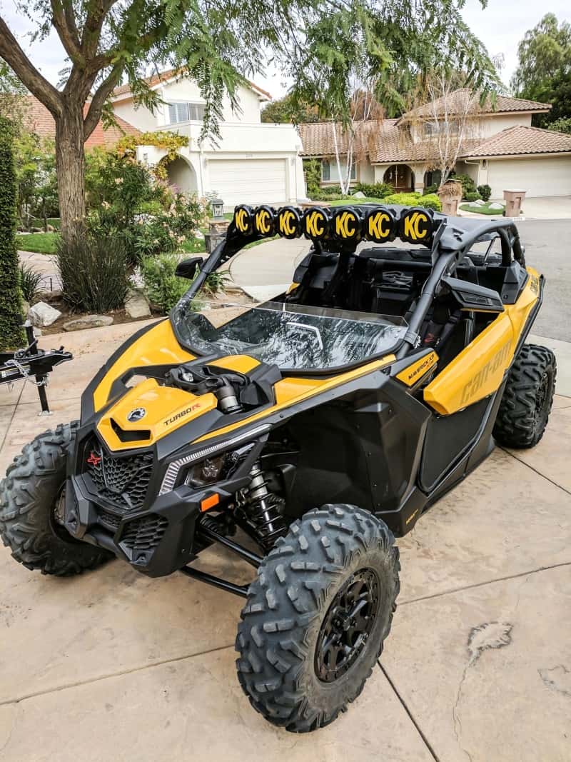 KC HiLiTES — KC HiLiTES Can-Am X3 45in. Pro6 Gravity LED 7-Light 140w Combo Beam Overhead Light Bar System
Gravity LEDs - view 3