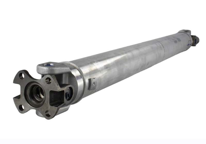 Ford Racing — Ford Racing 96-04 Ford Mustang (w/ Manual Trans & 31 Spline) One Piece Aluminum Driveshaft Assembly
Drive Shaft - view 1