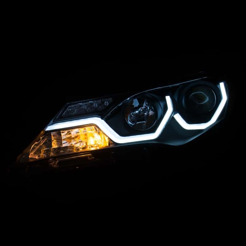ANZO — ANZO 2013-2015 Toyota Rav4 Projector Headlights w/ Plank Style Design Black
Head Light Set
HdLtSet - view 4