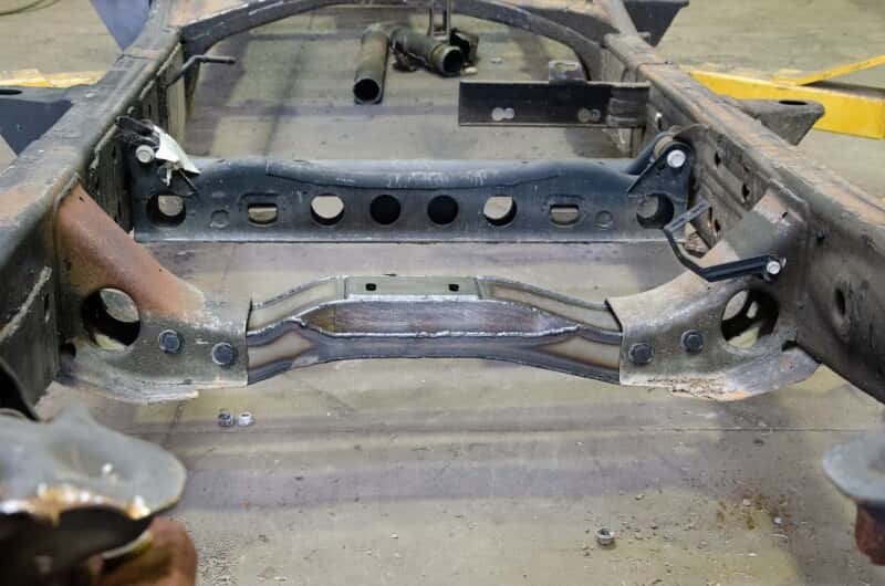 RustBuster — RustBuster 11-19 Chevy Silverado 2500HD/3500HD 4WD Only Transmission Crossmember - view 6