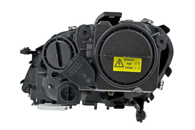 Hella — Hella 2009-2011 Mercedes-Benz ML320 AMG Bi-Xenon Headlight Assembly - view 3