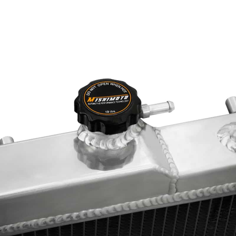 Mishimoto — Mishimoto 00-04 Subaru Legacy Aluminum Radiator - view 7