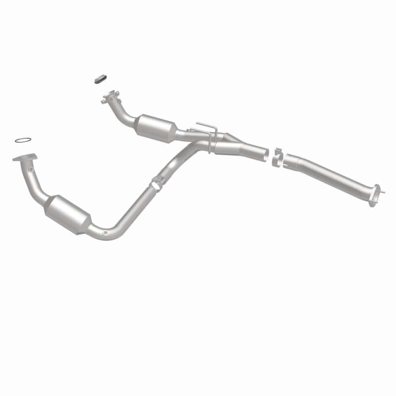 Magnaflow — Magnaflow 04-05 Chevrolet Express 1500 5.3L Direct Fit Converter
California - view 13