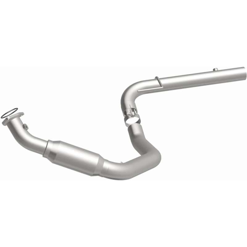 Magnaflow — Magnaflow 07-09 Chevrolet Express 2500 4.8L Direct Fit Converter
California - view 31