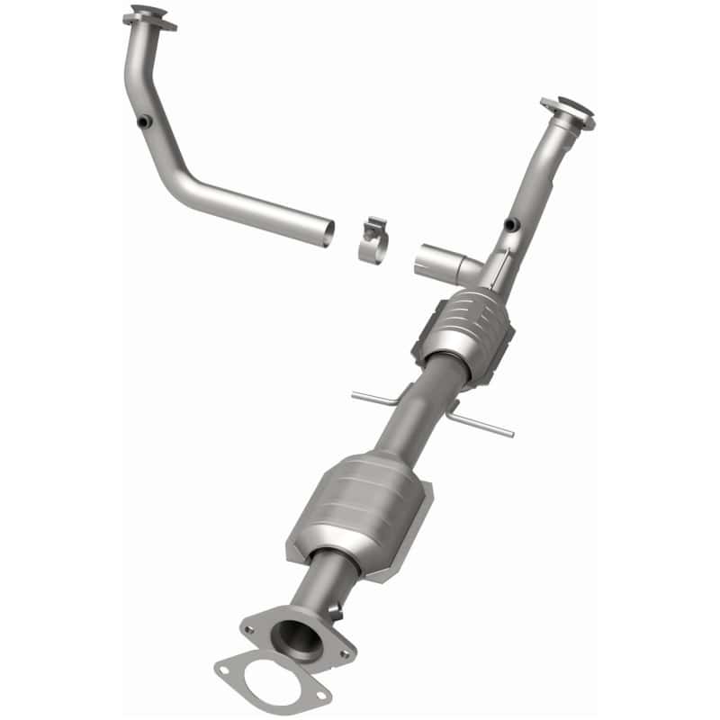 Magnaflow — MagnaFlow Conv DF 00-04 S10/Sonoma 4.3L
California - view 4