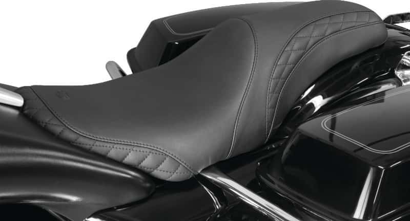 Mustang Motorcycle — Mustang 06-17 Harley Dyna Standard Touring Solo Seat - Black - view 1