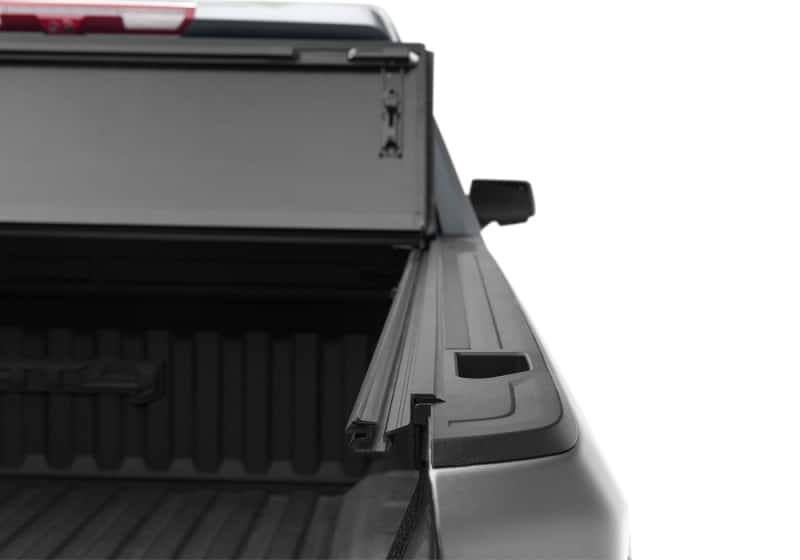 BAK — BAK 19-20 Chevy Silverado 5ft 8in Bed (New Body Style) BAKFlip F1 - view 22