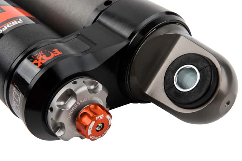 FOX — Fox 20-Up GM 2500/3500 Performance Elite Series 2.5 Rear Adjustable Shocks 0-1in Lift
2.5 Shocks - view 3