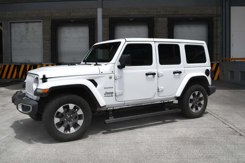 Go Rhino — RealTruck 18-24 Jeep Wrangler 4dr VoltStep Electric Running Board Kit (Drilling Req.) - Tex. Blk
VoltStep Elec. Board - view 9