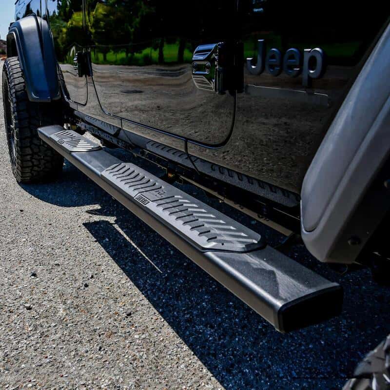 Westin — Westin 2020 Jeep Gladiator R5 Nerf Step Bars - Textured Black
Nerf/Step Bar - view 6