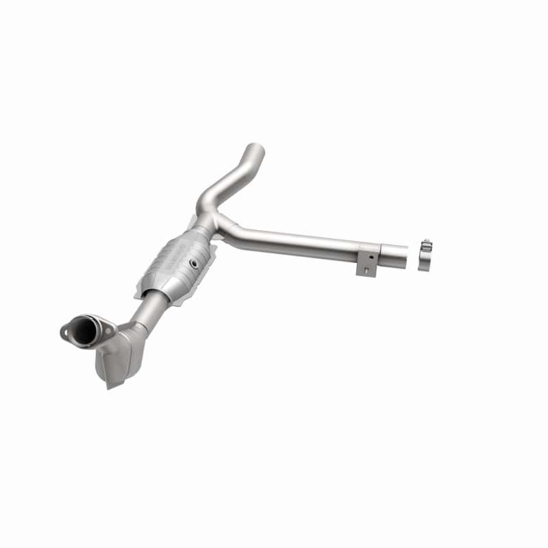 Magnaflow — MagnaFlow Conv DF 99-00 Ford F-150 4.2L 50S
California - view 26