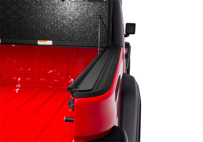 Undercover — UnderCover 2020 Jeep Gladiator 5ft Flex Bed Cover - view 3