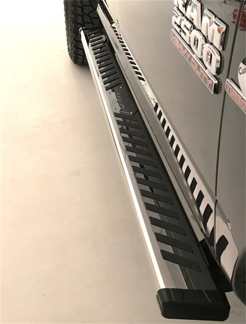 LUND — Lund 09-17 Dodge Ram 1500 Crew Cab Summit Ridge 2.0 Running Boards - Stainless
SUMMIT RIDGE 2.0 STA - view 3