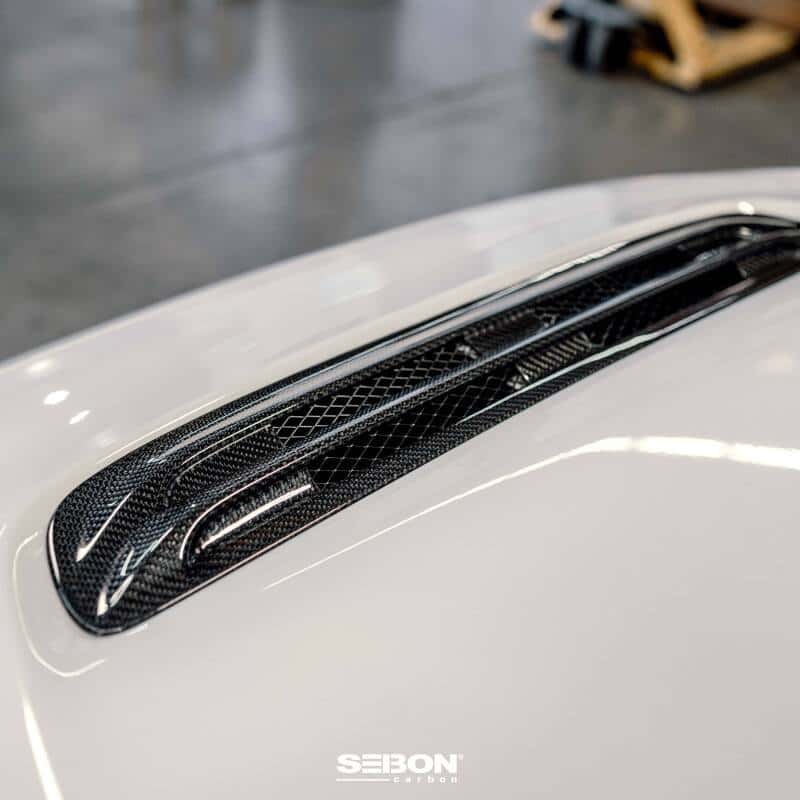 Seibon — Seibon 2023 Honda Civic Type R Carbon Fiber Hood Scoop - view 5