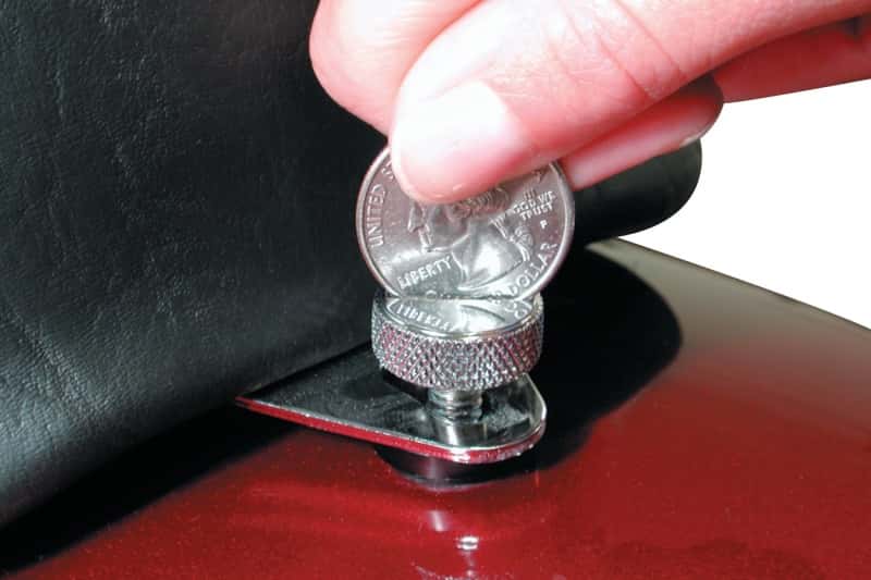 Mustang Motorcycle — Mustang Harley Early H-D Applications 1/4-28 Quarter Turn Screw Mounting Hardware - view 1