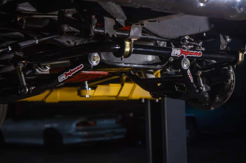 UMI Performance — UMI Performance 73-87 GM C10 Front Sway Bar 1-3/8in tubular
Front Swaybar - view 3