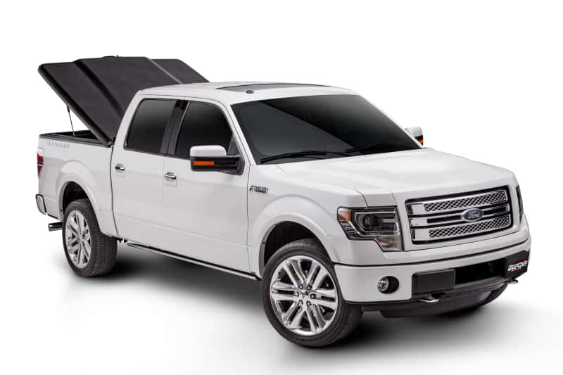 Undercover — UnderCover 15-20 Ford F-150 6.5ft Elite Bed Cover - Black Textured - view 2