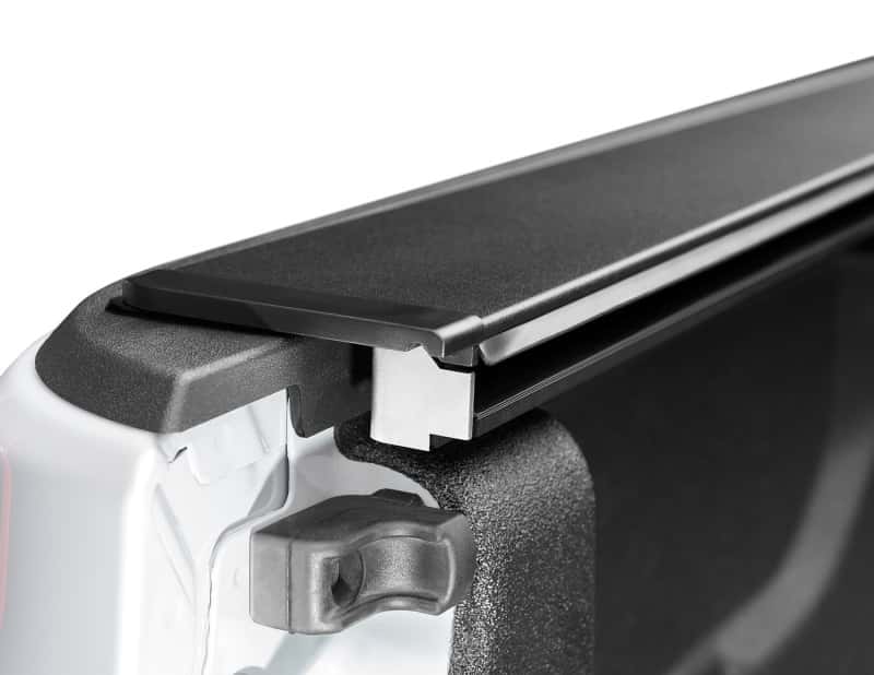 Roll-N-Lock — Roll-N-Lock 2020 Jeep Gladiator 5ft bed M-Series Retractable Tonneau Cover
Retractable Cover - view 22