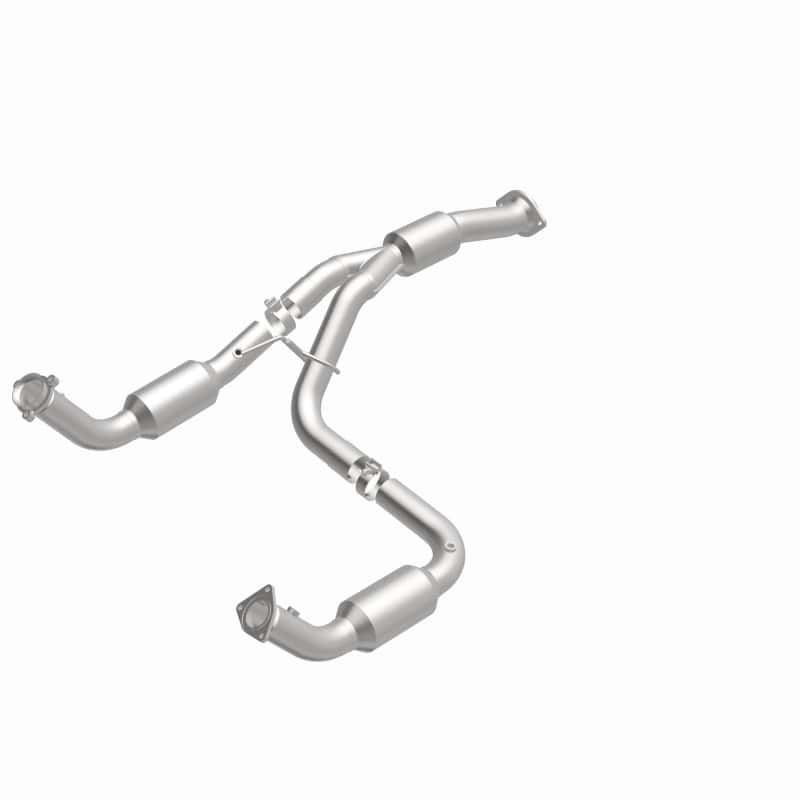 Magnaflow — Magnaflow 12-17 Chevrolet Express 3500 6.0L Direct Fit Converter
California - view 7