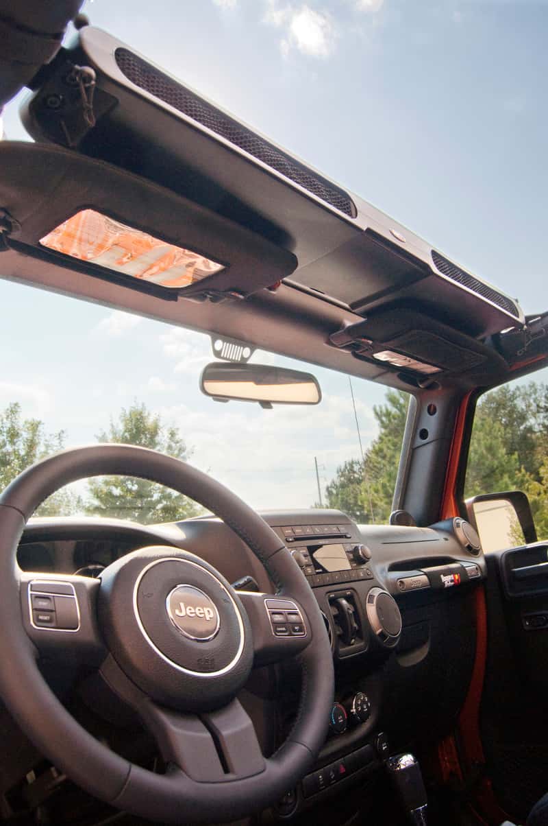 Rugged Ridge — Rugged Ridge Overhead Storage Console 87-18 Jeep Wrangler
Overhead Console
OFFROAD_INTERIOR - view 2