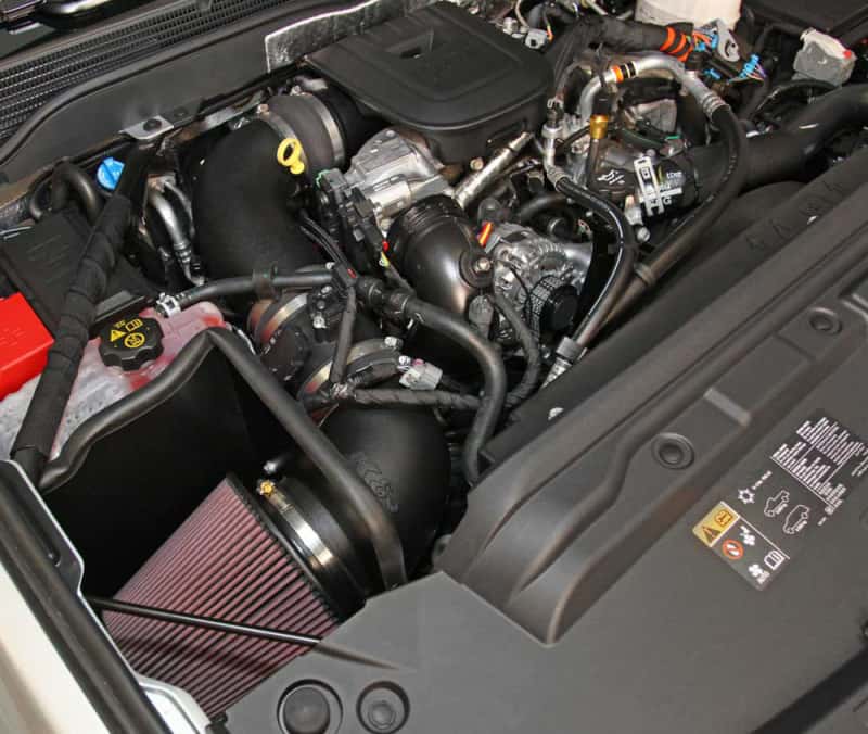 K&N Engineering — K&N FIPK Chevy/GMC 2500/3500 V8 6.6L Performance Intake Kit
Performance Air Inta
Air Intake System - view 4