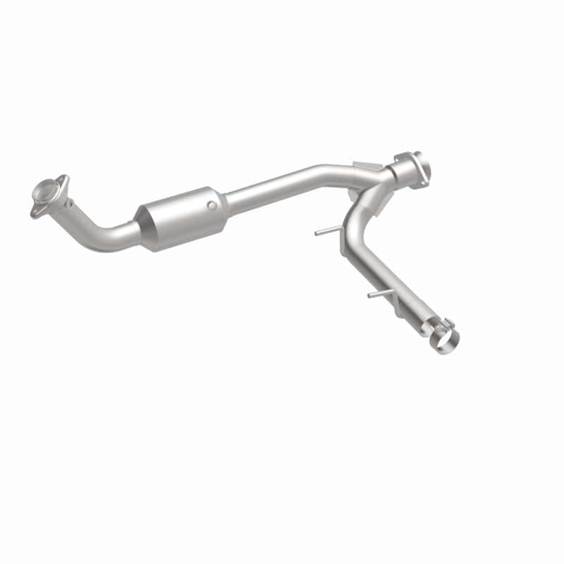 Magnaflow — MagnaFlow Conv Direct Fit 05-06 Lincoln Navigator 5.4L w/ 3in Main Piping
OEM Grade
OEM - view 9