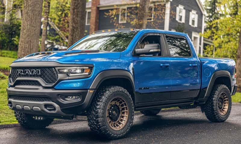 AVS — AVS 2019 RAM 1500 Crew Cab Ventvisor In-Channel Window Deflectors - 4pc - Smoke
IN-CHANNEL VENTVISOR
Side Window Vent - view 7